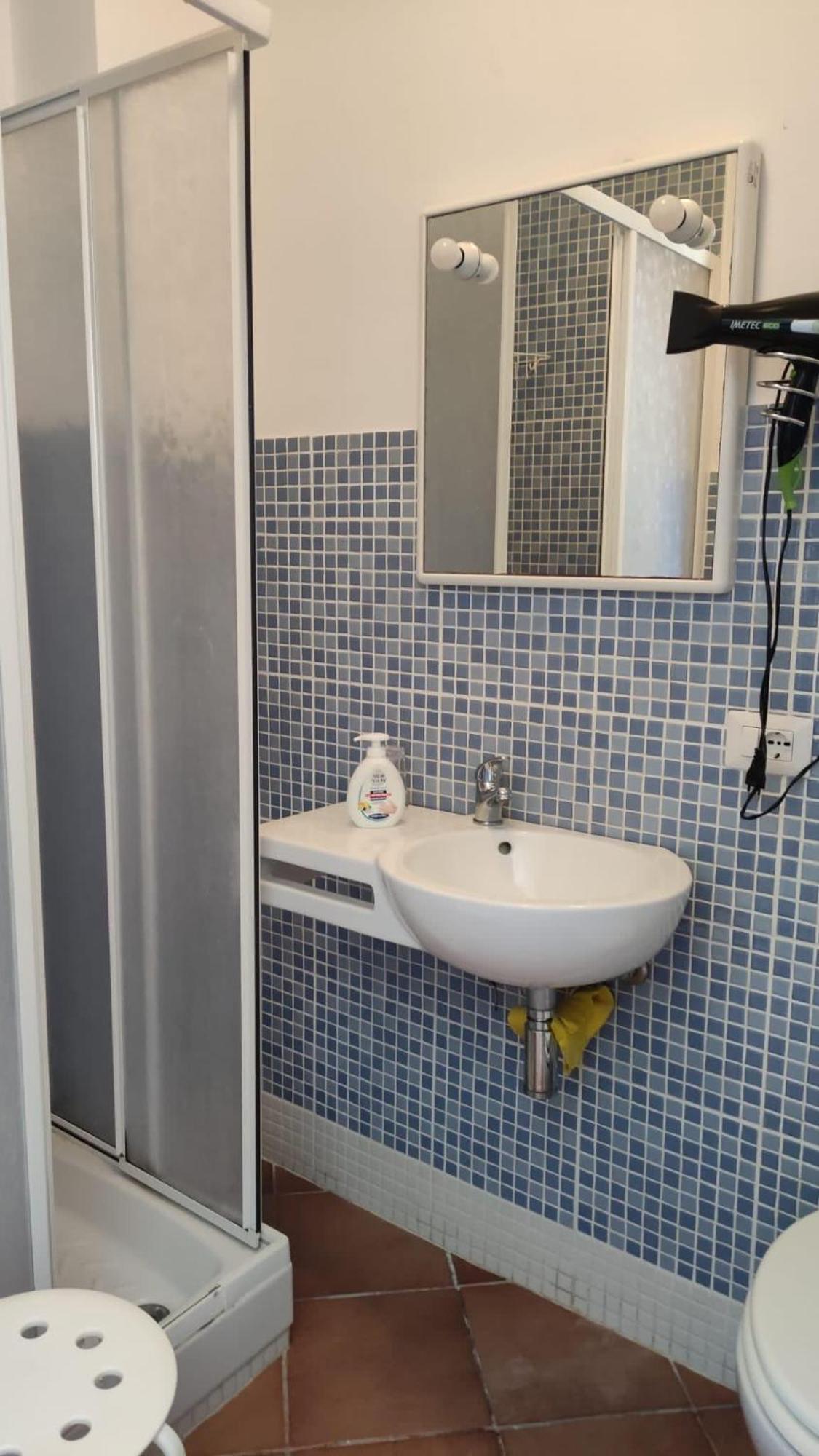 Casa Vacanze Lido Burrone ฟาวีญานา ภายนอก รูปภาพ